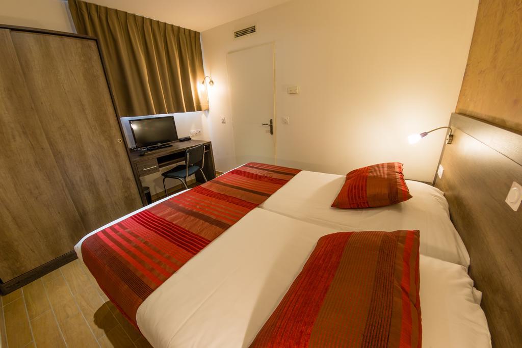 Allotel Fos-sur-Mer Zimmer foto