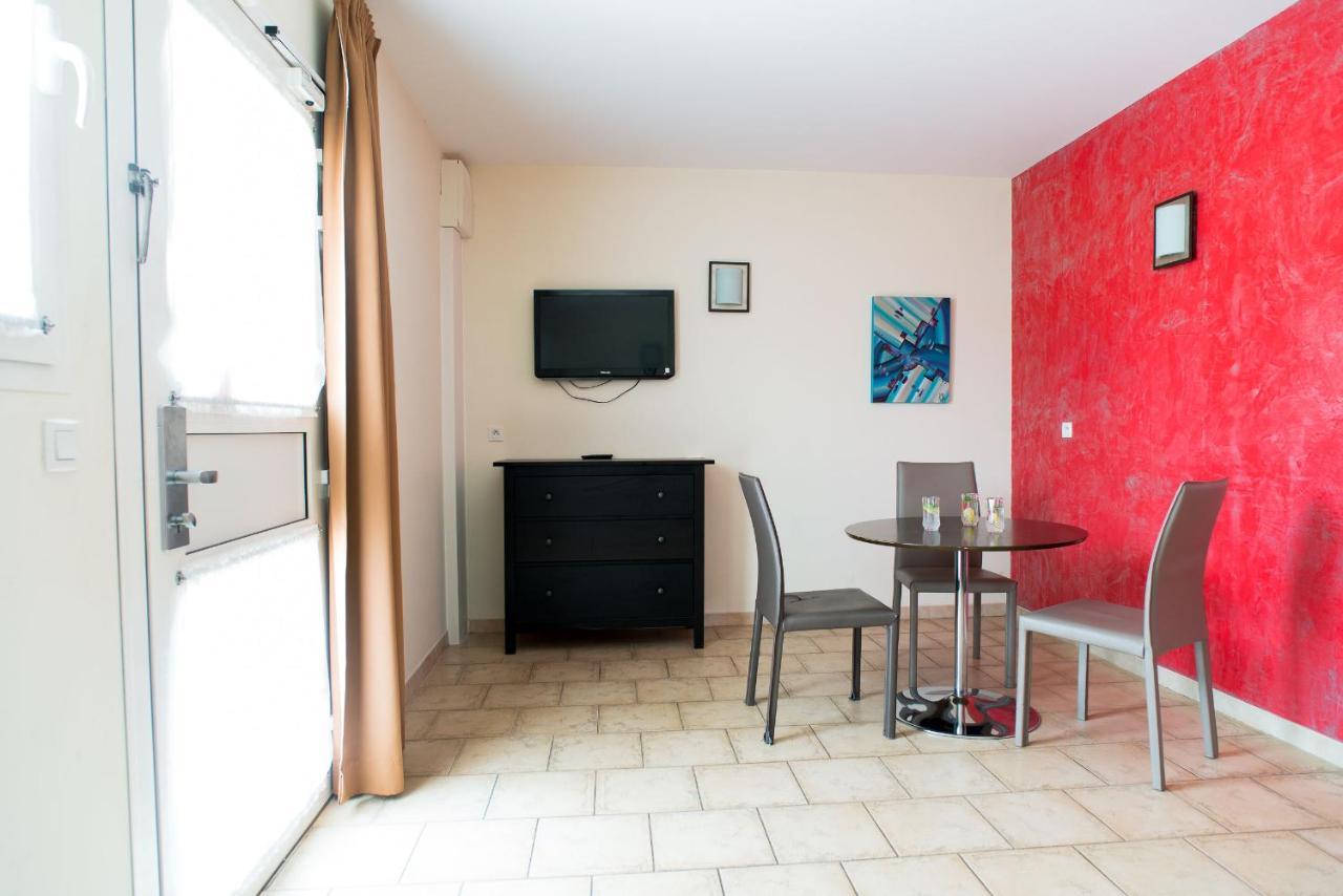 Allotel Fos-sur-Mer Exterior foto